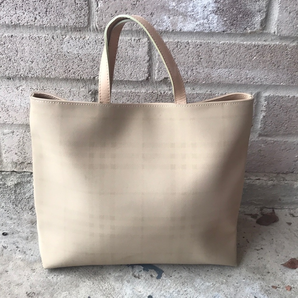 Burberry Nova-Check Tote - Picture 6 of 14